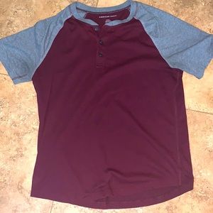 American eagle maroon tee